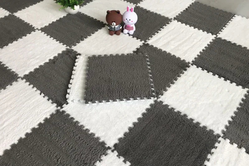 Plush EVA Foam Puzzle Play Mat (10 or 20 Pieces)
